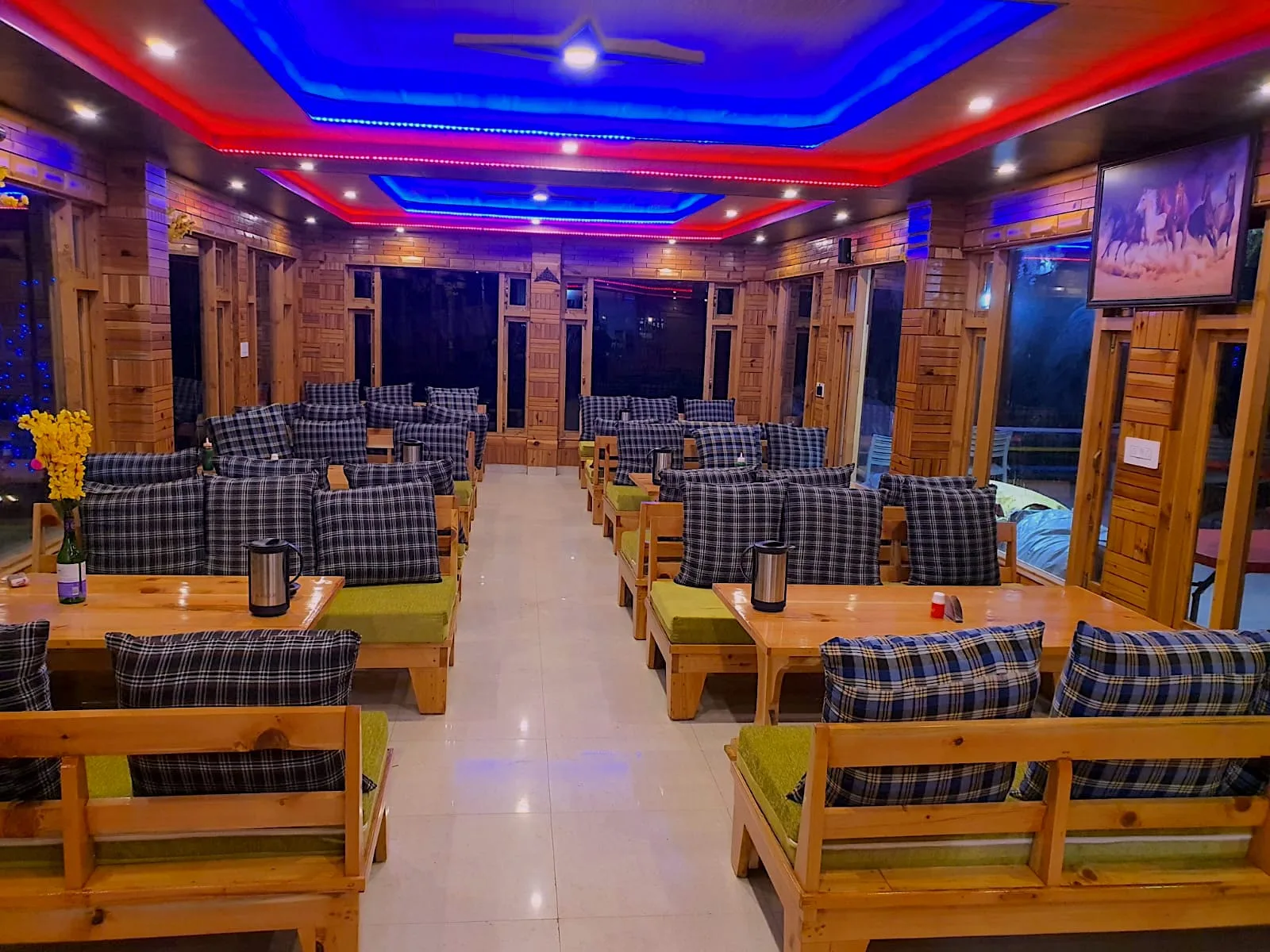 Kovid Camps, photo 4