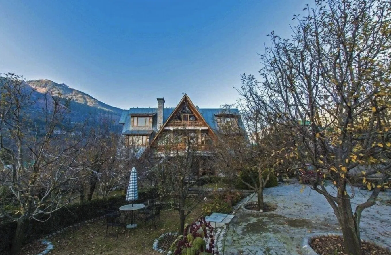 The Orchard House, photo 3