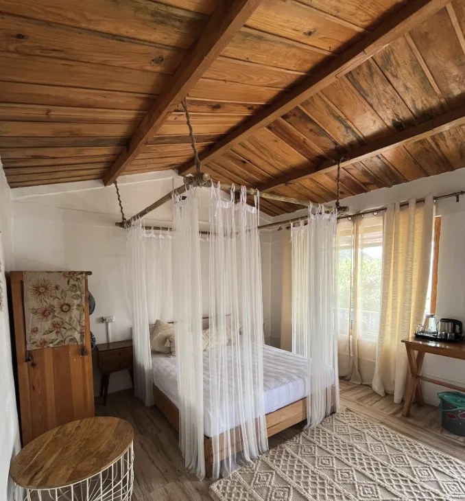 Cottage Room