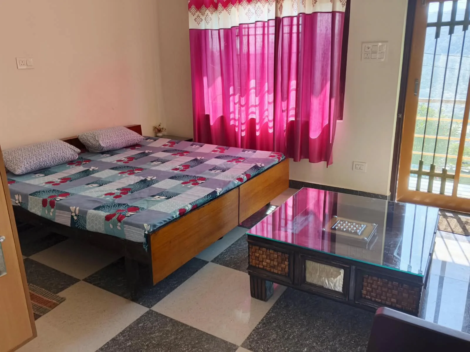 White House Homestay, photo 4